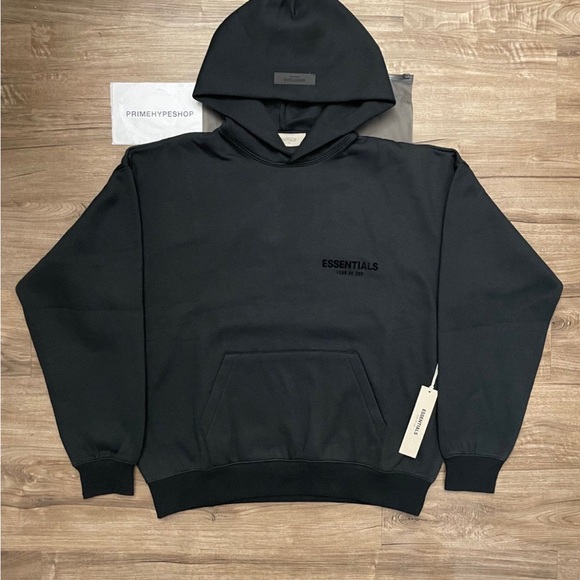 Essentials Fear of God Black Hoodie 100% Authentic - Picture 2 of 8